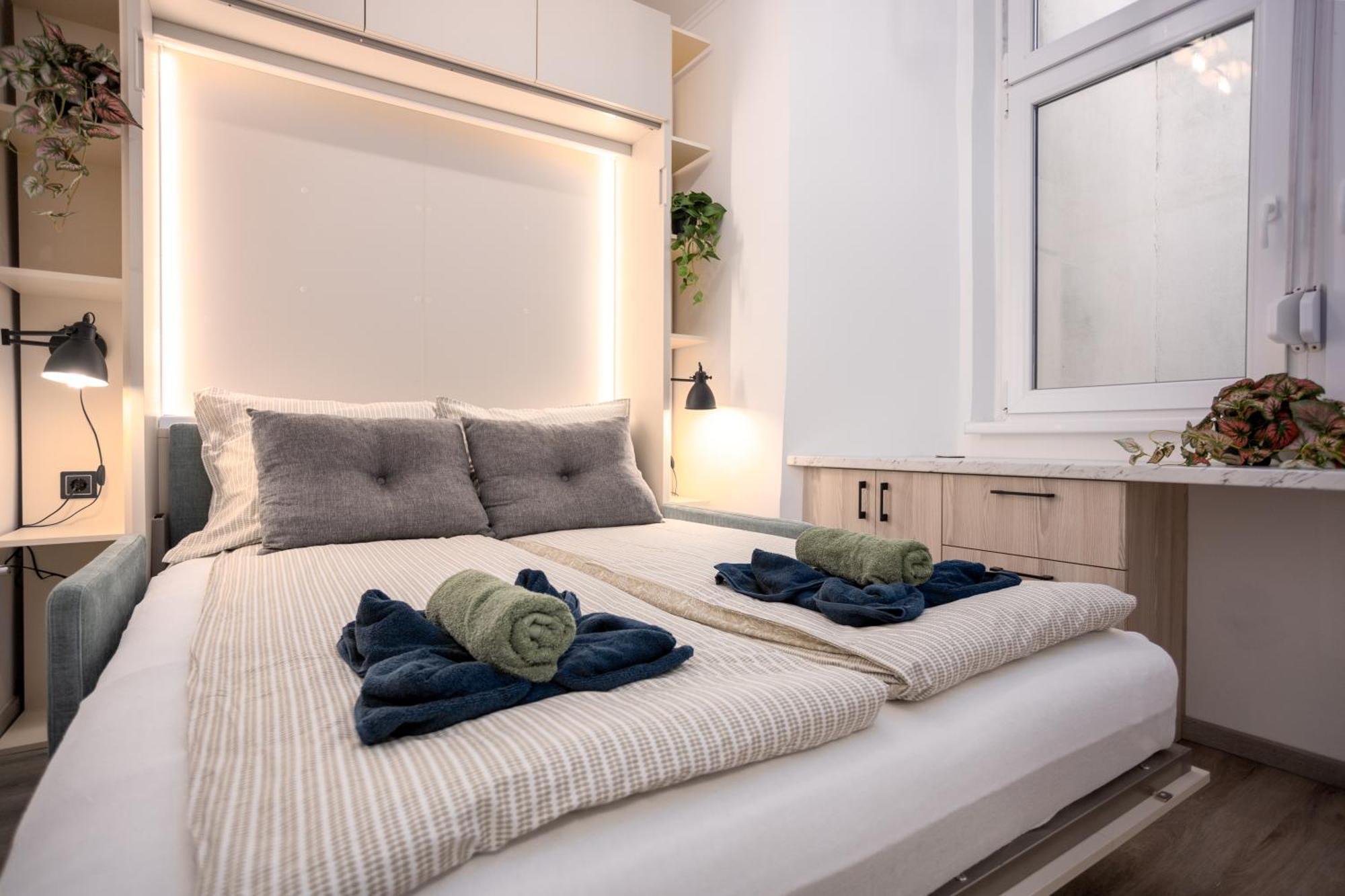 Relax Apartment By The Parliament ブダペスト エクステリア 写真